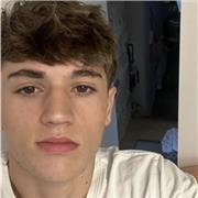 Puedo dar clases de matemáticas del bachillerato social y de ESO en mi piso o moverme a otro sitio de Barcelona.